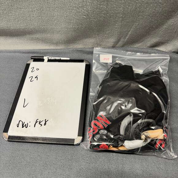 Harley-Davidson T-Shirt Mens Large Black LYNCHBURG TN Pin Up Girl Motorcycle - Picture 6 of 6